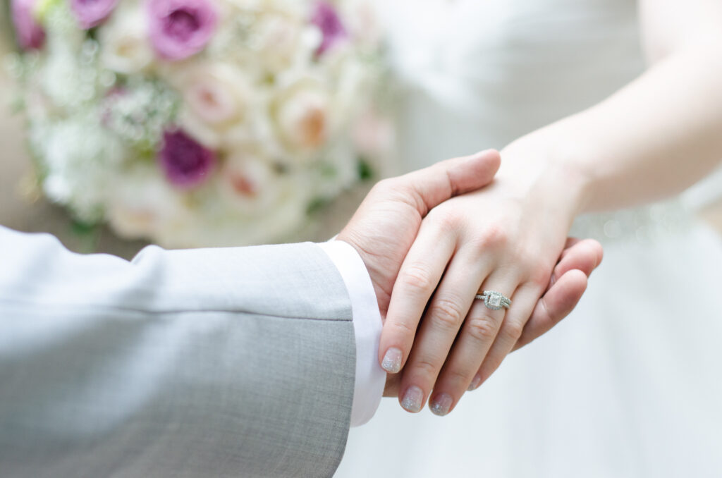 bnp-8375 Golden Hour Wedding Photography - Pacific Northwest